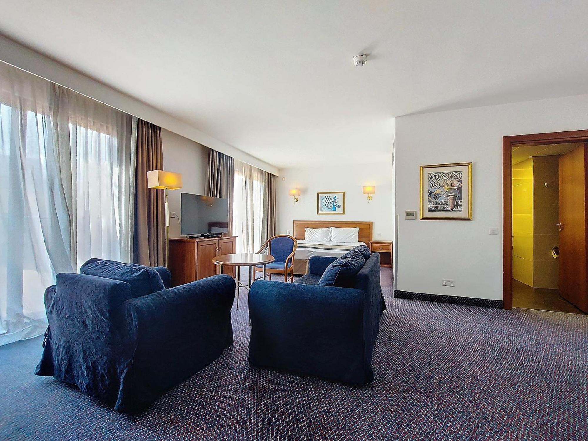 โกลเดน ทิวลิป วิวัลดี โฮเต็ล Hotel Saint Julian's ภายนอก รูปภาพ